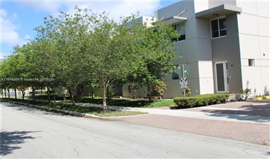 2013 Adams St # 4 , Hollywood Florida                                                                                              33020
